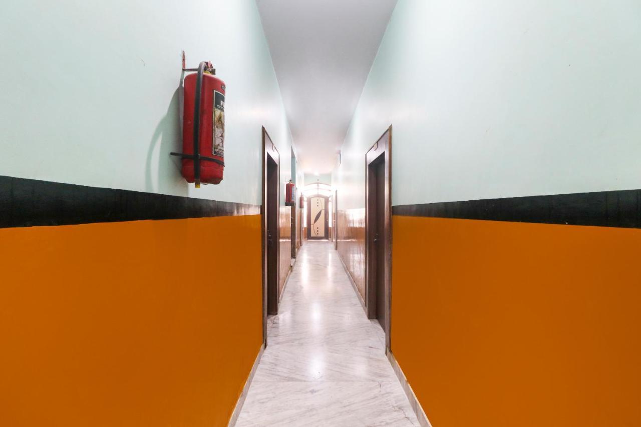 Spot On 67728 Ashish Guest House Jaunpur Exterior foto